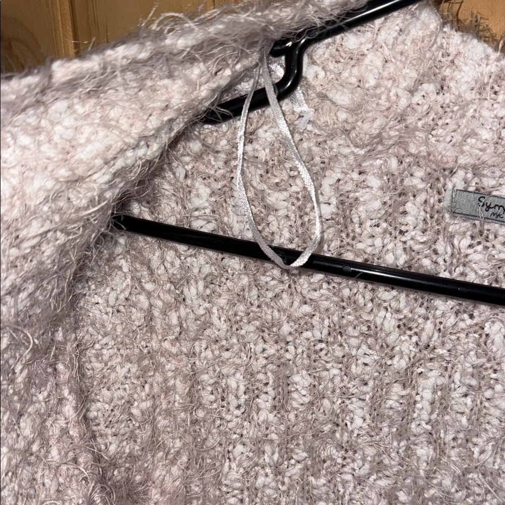 Symple NYC Elegant Cream Women's Cardigan - Picture 6 of 6